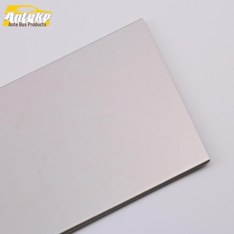 19 Ford Focus Хэтчбек/Седан Отделка окон: Защита из стекла, устойчивого к царапинам