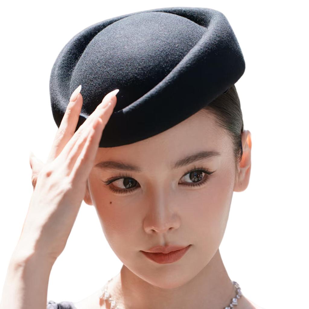 Classic Hepburn Style Felt Hat for Women Elegant Vintage Fashion Headwear Breathable Lightweight Design