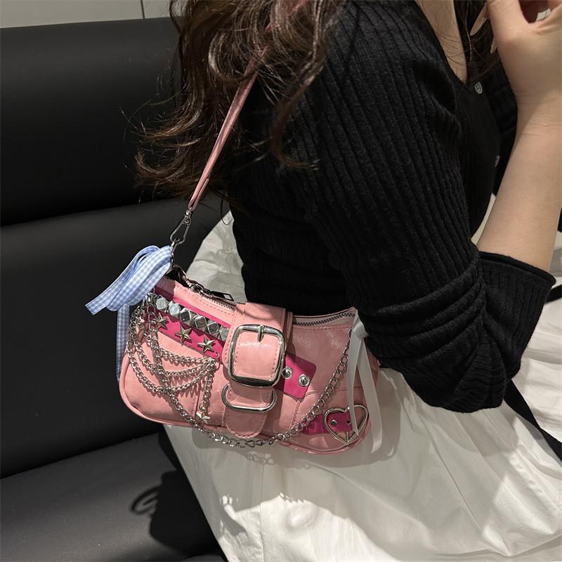Trendy Pu Crossbody Bag With Inner Phone Pocket And Top Zipper For Streetwear Looks
