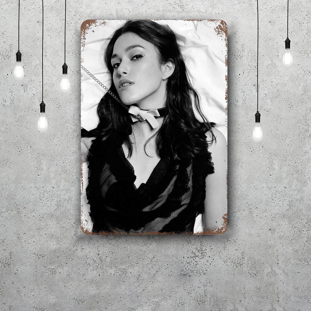 keira knightley Decor Vintage Metal Signs Tin Signs Captain Poster Decor for Bar Pub Club Man Cave Wall Decoration