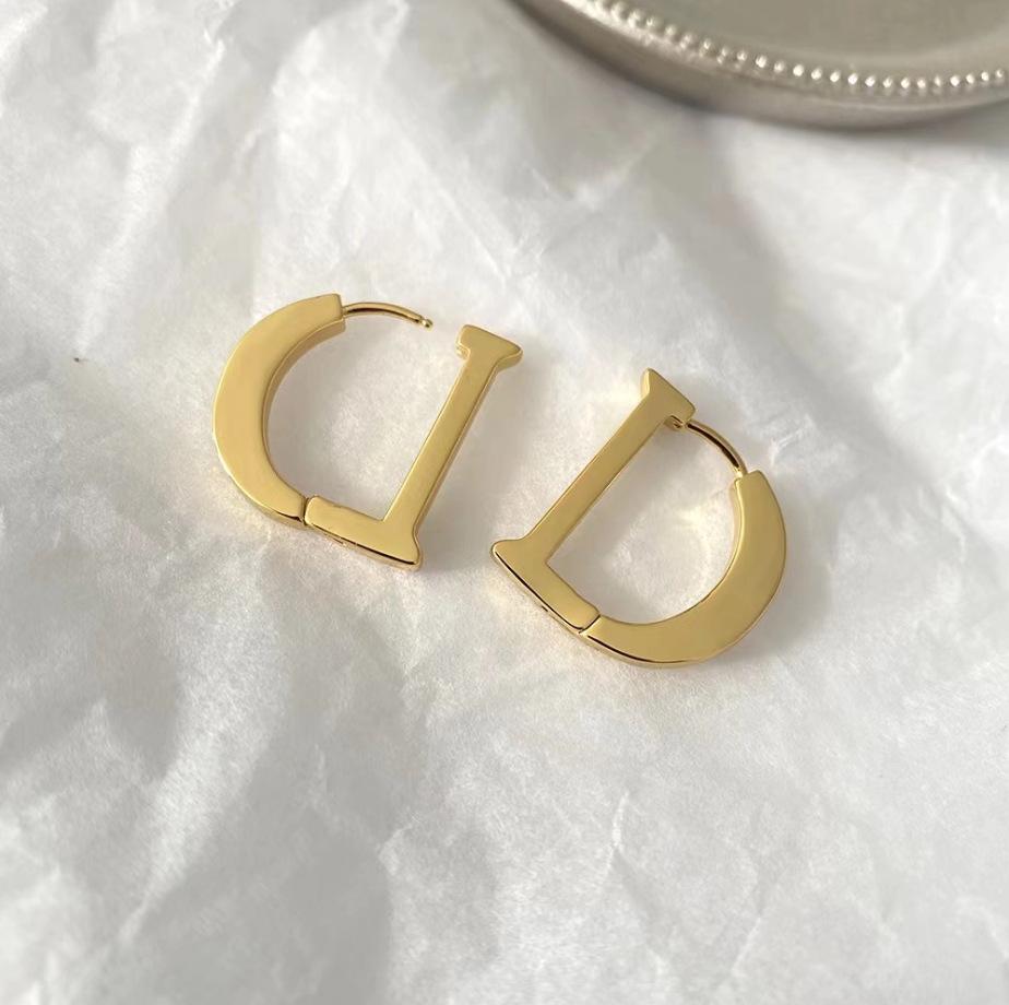 Элегантный двухслойный CD-браслет T-Family для женщин: Модный, Универсальный, Легкая роскошь с ощущением высокого класса