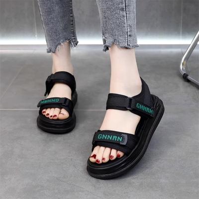 Женские сандалии на плоской подошве, летние новые спортивные и повседневные пляжные туфли, студенческие туфли на липучке с мягкой подошвой и нескользящей подошвой