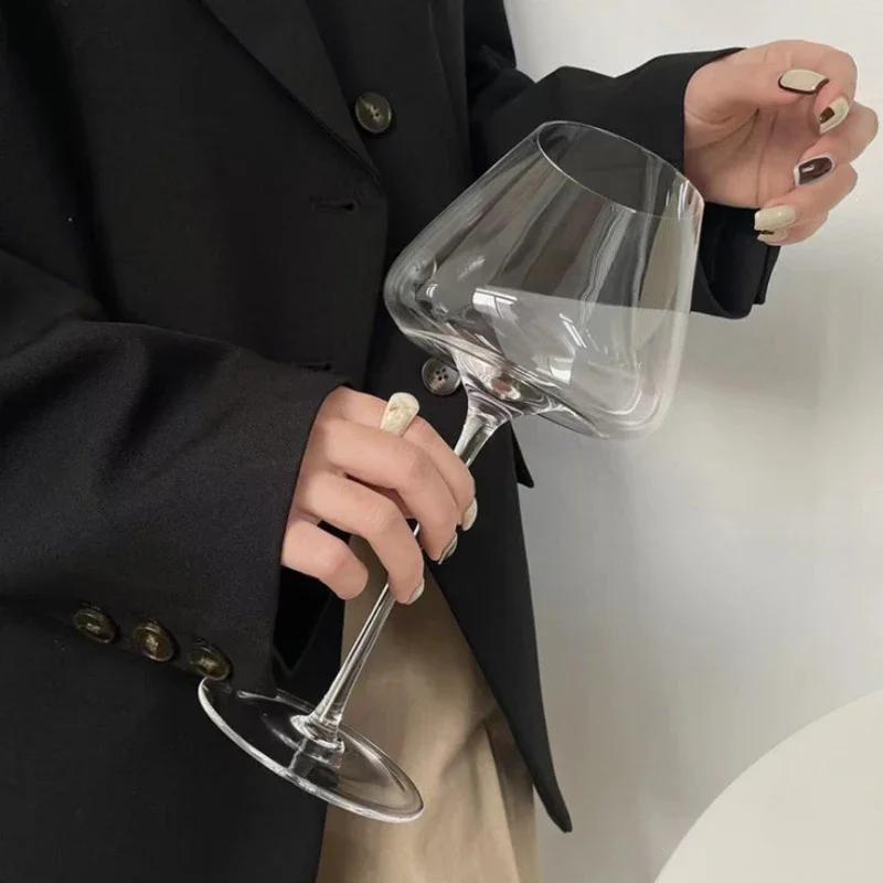 720 мл Роскошные Бургундские Бокалы для Вина - Современная Хрустальная Посуда на Ножке с Текстурированным Основанием, Премиальная Посуда для Домашнего Бара для Ужина и Подарков