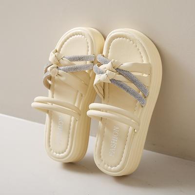 Женская обувь – Сандалии