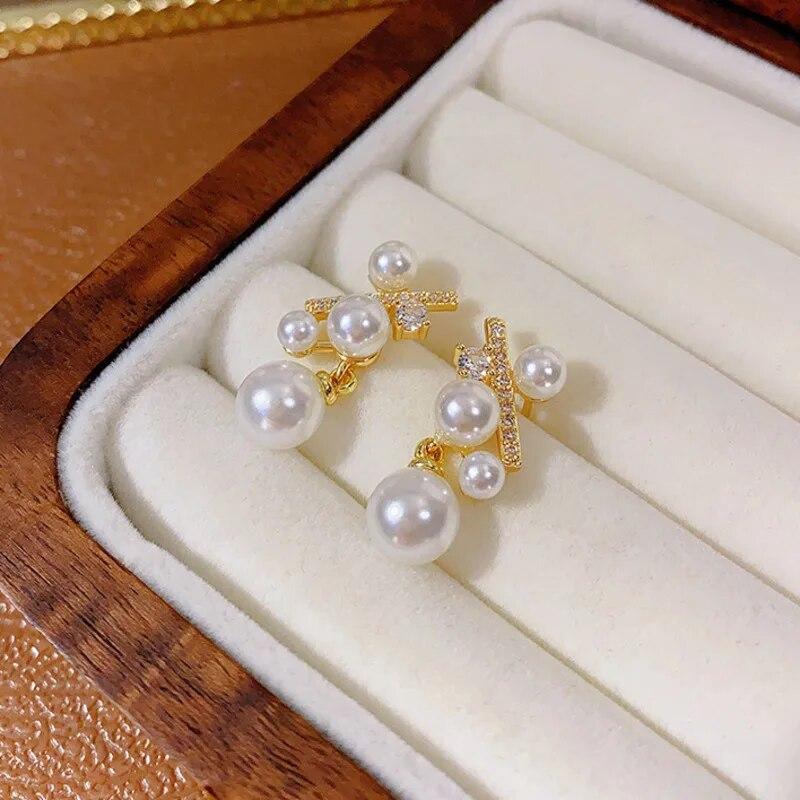 Новые элегантные висячие серьги с искусственным жемчугом для женщин, изысканные подвесные серьги с кристаллами нестандартной формы Brincos, модные вечерние украшения