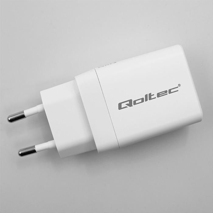 Qoltec Ładowarka Sieciowa 45W Gan | 5-20V | 1.5-3A | 1 X Usb-C Pd | 1 X Usb Qc 3.0 | Biała