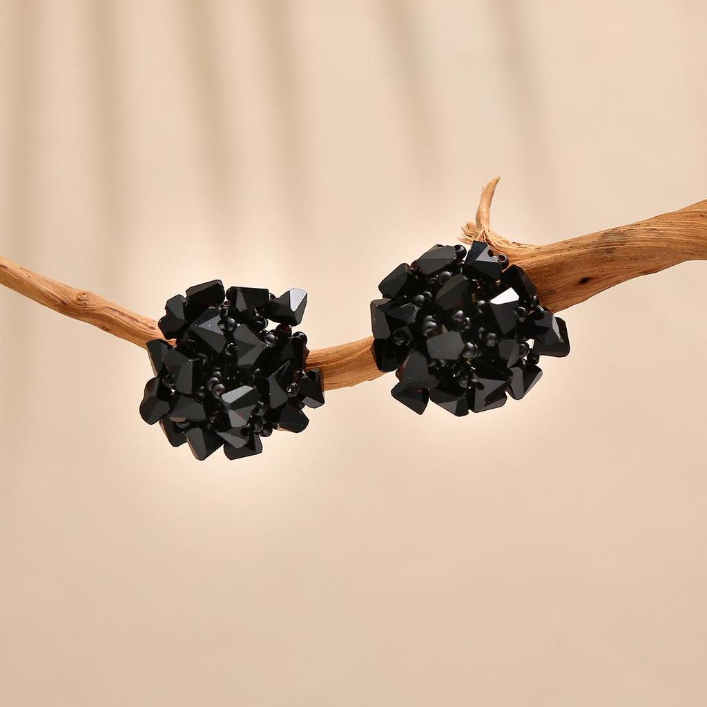 Hydrangea Crystal Beaded Dangle Earrings - Skin-Brightening, Light Luxury Jewelry for Women, 2025 Niche Design