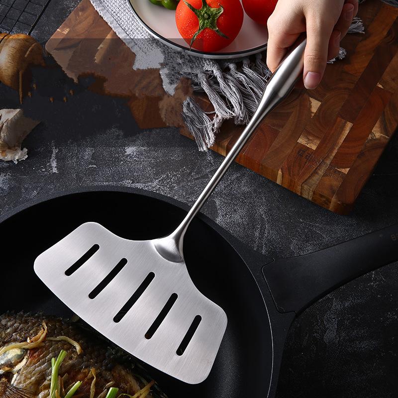 1 шт. Нержавеющая стальная лопатка для жарки рыбы, совок для яиц, антипригарное покрытие, длинная деревянная ручка, плоская лопатка для стейков, кухонные принадлежности для готовки