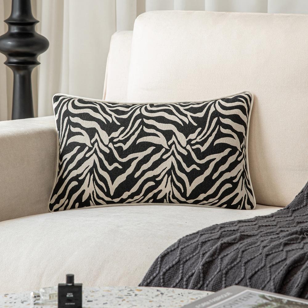 French Small Fragrant Pillow High-end Soft Living Room Sofa Light Luxury Pillow Cushion Square Pillow Cover Bedside Cushion