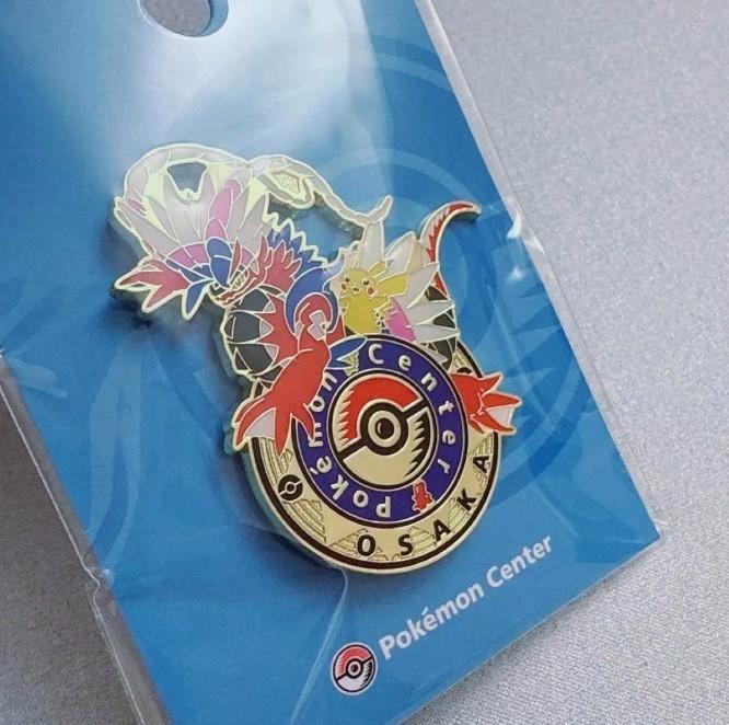[Значок с логотипом, выпущенный ограниченным тиражом в Центре покемонов в Осаке]  Ограниченный выпуск Пикачу для Японии