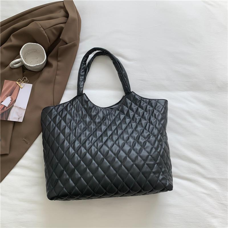 Chic Soft Pu Leather Tote Bag For Women 2023 Vintage Handbag With Inner Pocket