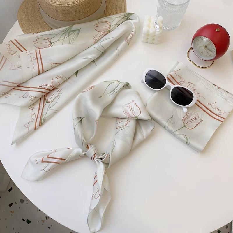 Literary Fresh Square Scarf Headscarf Tulip Silk Scarf Neckerchief Romantic Gentle Hair Tie Decorative Neckerchiefs