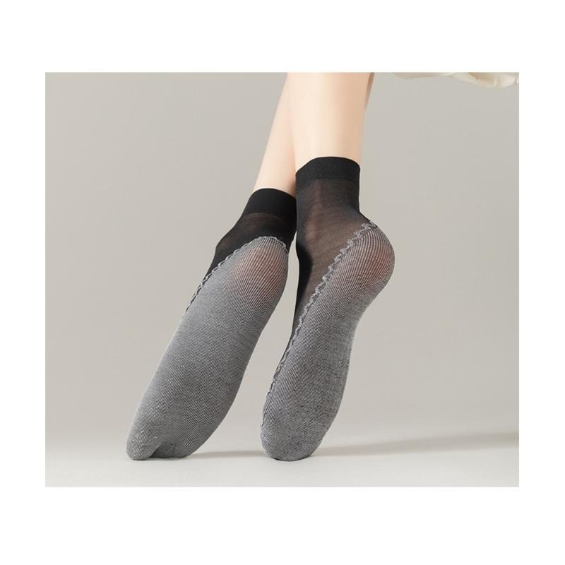 10 Pairs Women Slip-Resistant Cotton Soles Transparent Medium Tube Silk Socks