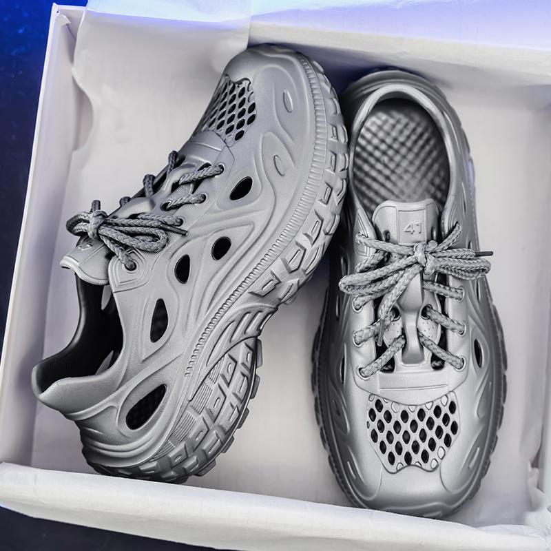 Fashion Summer Men Sandals Light EVA Men's Casual Shoes Hole Shoes Clogs Lovers Home Garden Outdoor Male Beach Flat Slippers Big Size