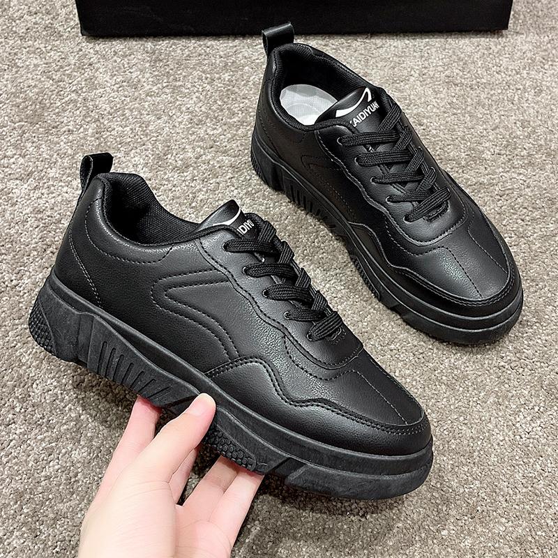 Fashion Women Sneakers Leather Casual Shoes Lace-Up Trainer Lightweight Walking Sneakers Zapatillas 2024 Women's Vulcanize Shoes