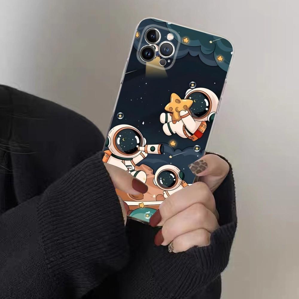 Space Astronaut Cartoon Phone Case For IPhone 16 15 8 7 6 6S Plus X SE XR XS 14 11 12 13 Mini Pro Max Mobile Case