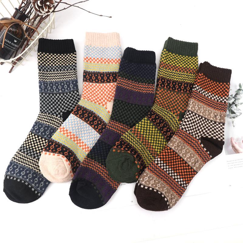 5 Pairs Winter Men's Socks Thicken Sheep's Wool Socks Warm Women Retro Style Colorful Fashion Man Socks for Snow Boots