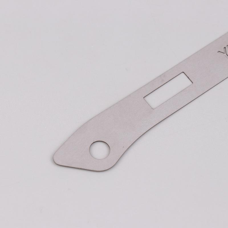 2Pcs Front Bumper Repair Metal Plate Buckle Broken Opening Rotten Buckle Repairer Bracket For Jade 2013-2020