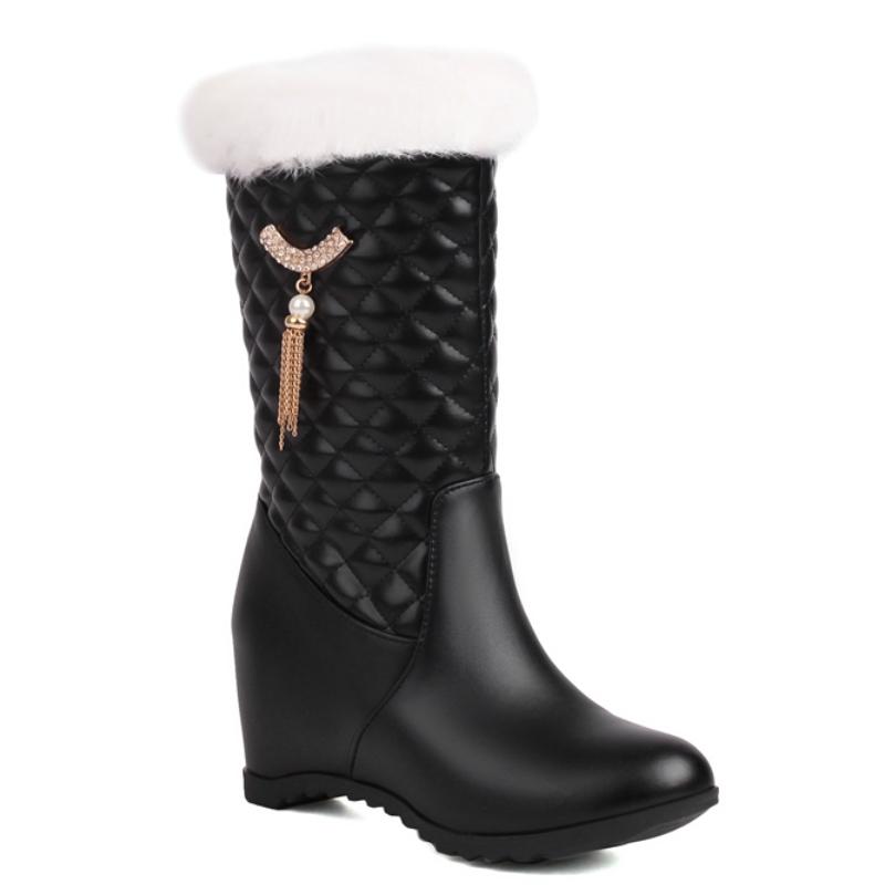 Зимние сноубутсы на танкетке для женщин Новинка 2024 Черные Розовые Белые Теплые Меховые Короткие Ботинки Женские Каблуки-Танкетки Застежка-Молния Вечерняя Обувь