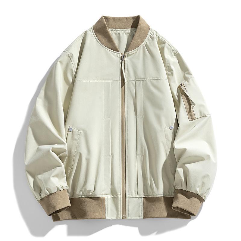 Куртки, утолщенные куртки, тренчи