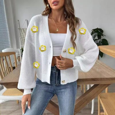 Женский осенне-зимний вязаный крючком цветочный пэчворк короткий кардиган на пуговицах свитер