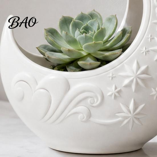 Star Relief Flower Pot Crescent Moon Planter, Artistic Plant Holder, Elegant Classic Color for Indoor Outdoor Home Decor, Lovers Gift Vine Texture