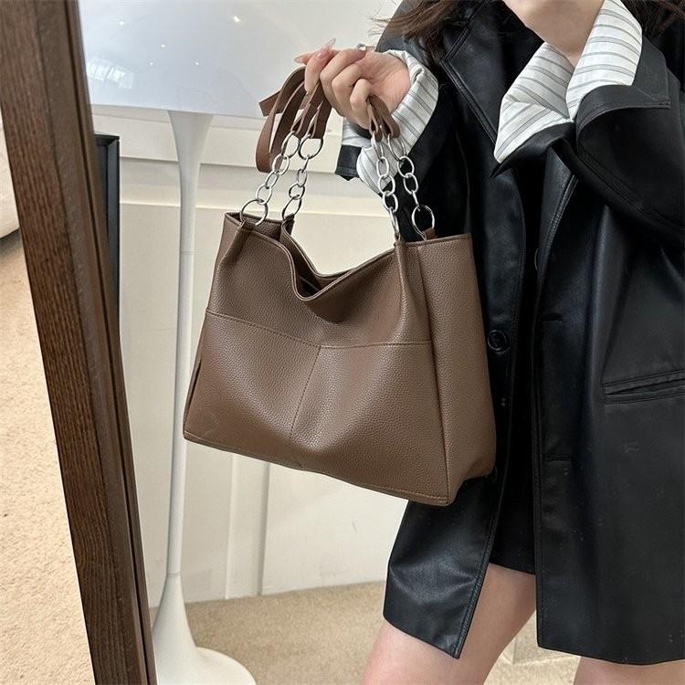 Stylish Large Capacity Casual Tote Bag For Women In Solid Colors Perfect For Commuting