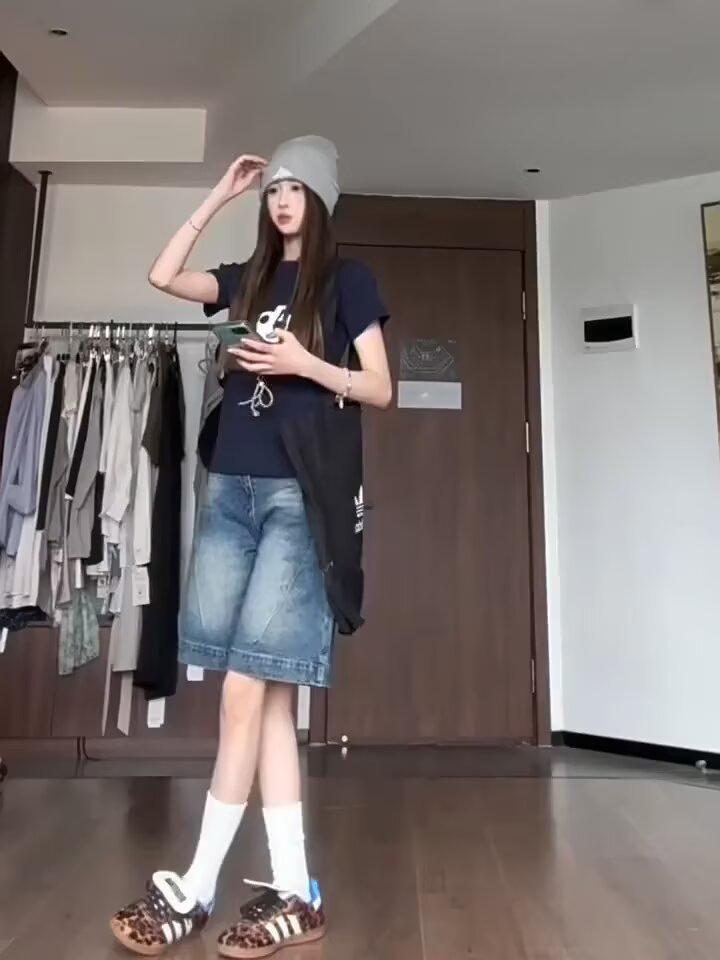 Ретро пикантные женские джинсовые шорты с низкой посадкой - Летний свободный крой 5-точечный дизайн с широкими штанинами средней длины