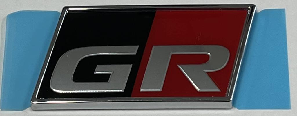 Оригинальная эмблема боковой панели Toyota Racing GR/Gazoo 75374-18020