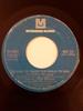 7inch Record HILLSIDE SINGERS - I'd Like To Teach The World To Sing MMS231 METROMEDIA 1971 Canada Rock Used