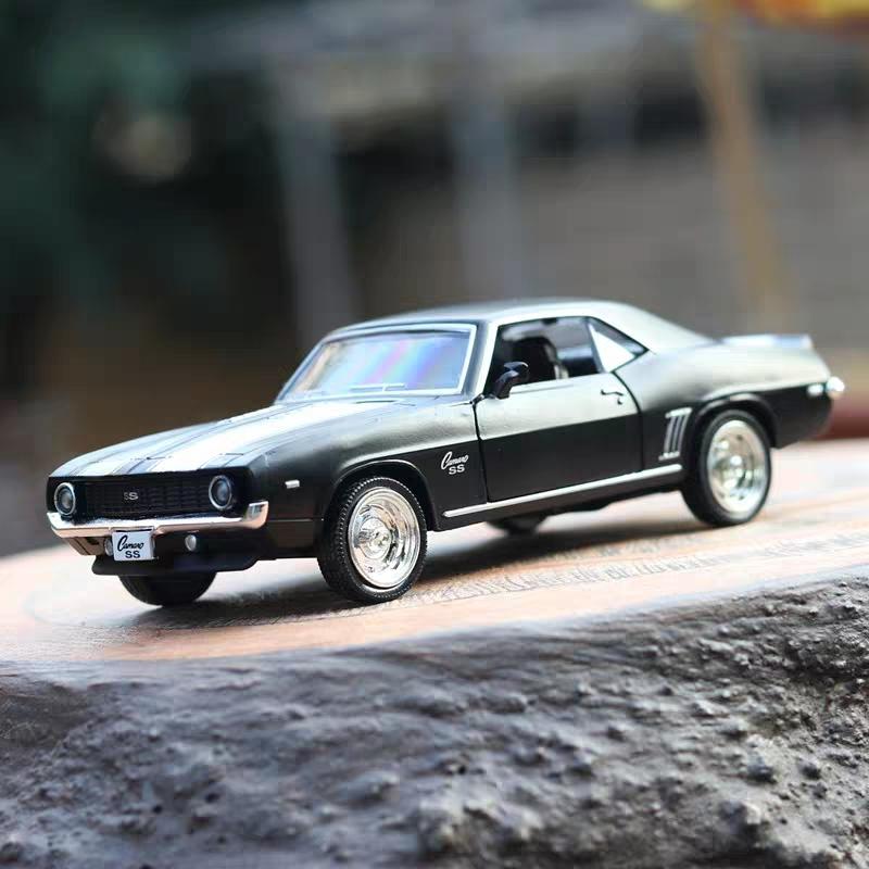 1969 Chevrolet Camaro SS Ретро Суперкар 5-дюймовая Металлическая Машинка Симуляция Литой & Игрушечный Транспорт RMZ city 1:36 моделей из сплава, подарки для детей