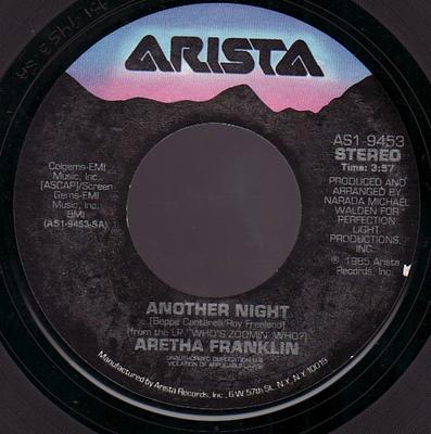 7-дюймовая пластинка ARETHA FRANKLIN - Another Night AS19453 Arista 1985 США Танцевальная и электронная Б/У