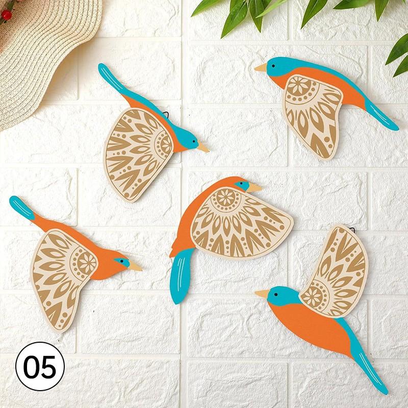 5pcs Wooden Bird Wall Decor Hollow Out Bird Sculpture Art Vintage Decor Living Room Kitchen Wall Hanging Figurines Ornament