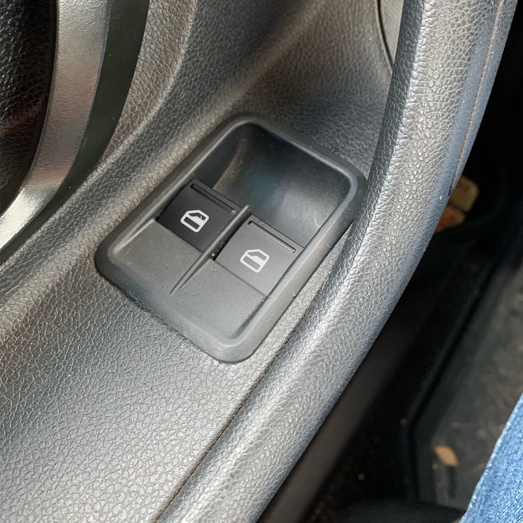 Переключатель стеклоподъемника автомобиля, совместимый со Skoda Octavia Mk2 Fabia Roomster, замена электрической кнопки двойного управления стеклоподъемниками 2025