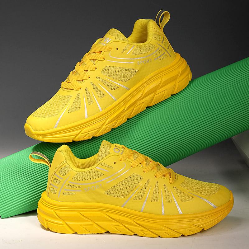 Летние новые желтые кроссовки на платформе, мужские удобные сетчатые дышащие мужские повседневные туфли, легкие кроссовки для бега на открытом воздухе для мужчин
