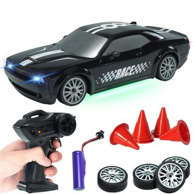 OBEST Радиоуправляемая машина Радиоуправляемая машина RC Drift Car Игрушечная электрическая машина с дистанционным управлением Перезаряжаемая крутая крутая подсветка Самурай Самурай