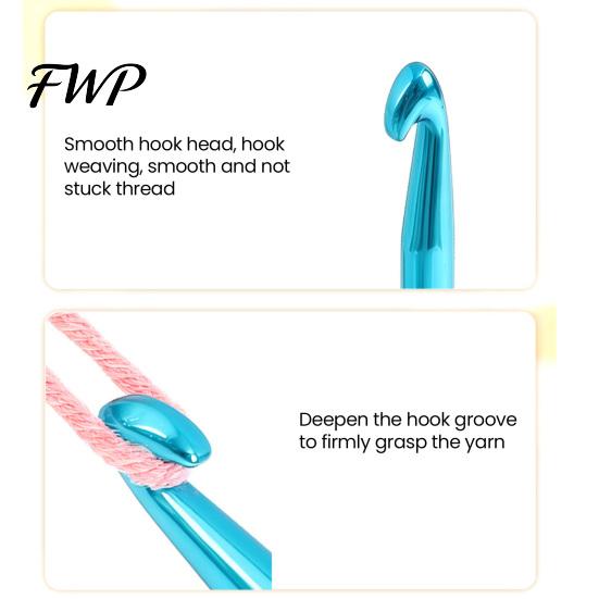 Knitting Tool Ergonomic Handle Floral Resin Crochet Hook, Dried Flower Clear Hand Sore Prevention Metal Head Hook with Beaded Wristlet for Arthritis