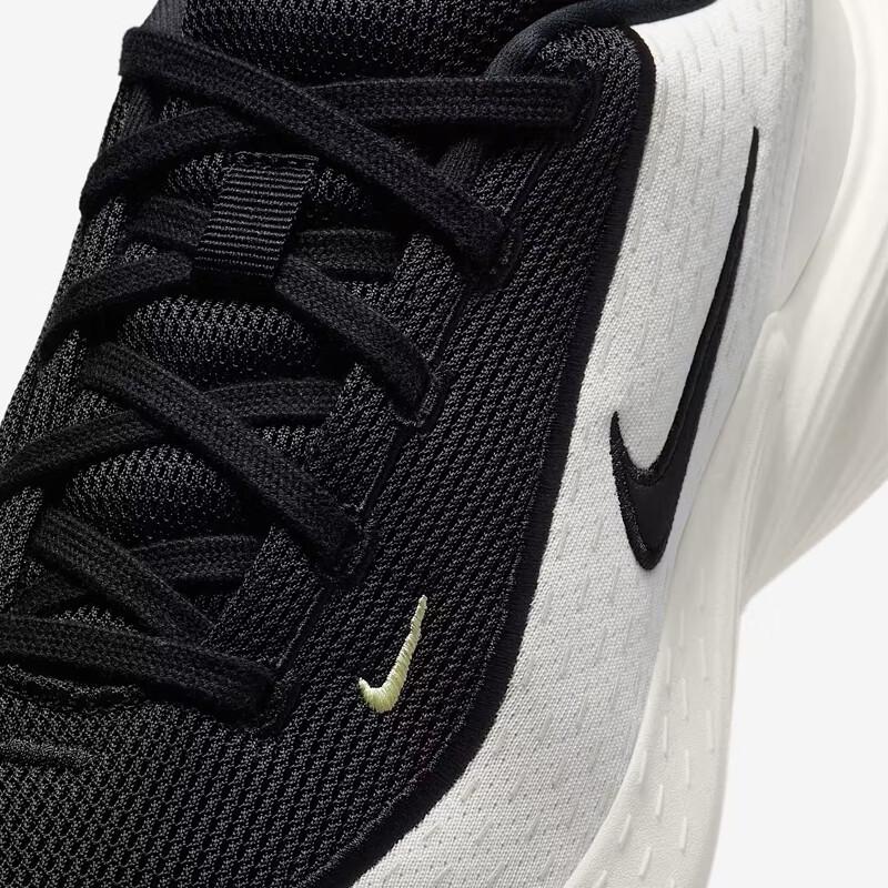 Nike Женские повседневные кроссовки UPLIFT SC
