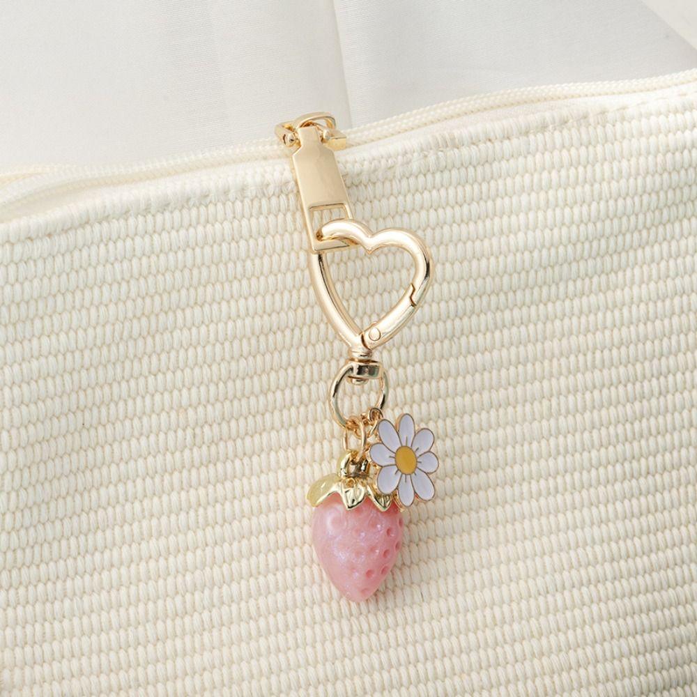 Ornament Fruit Pendant Colorful Strawberry Keyring Fashion Strawberry Keychain  Jewelry Gift