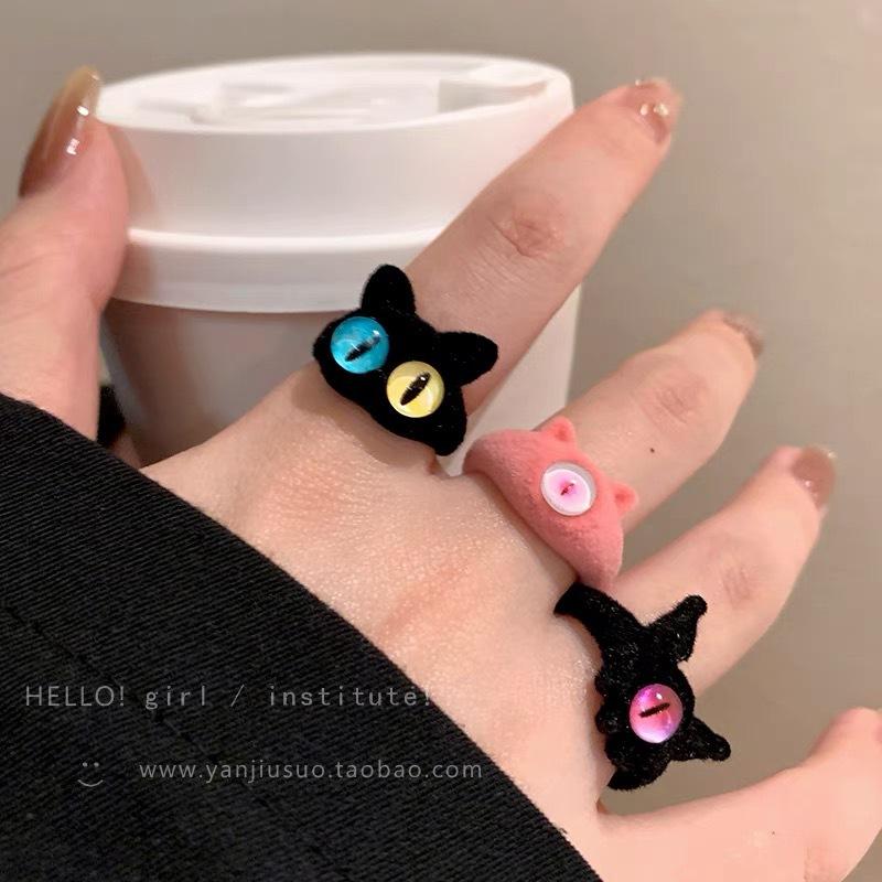 Funny Little Monster Ring Big Eyes Sausage Mouth Index Finger Ring Sweet Cool Cartoon Cute Girlfriend Couple Ring Jewelry
