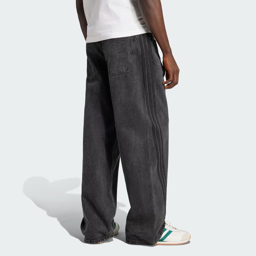 adidas Джинсы прямого кроя Originals JY6291