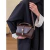 Autumn and Winter High-end Sense Exquisite Niche Design Handbag Women's 2025 New Korean Version Fashion Messenger Small Square Bag