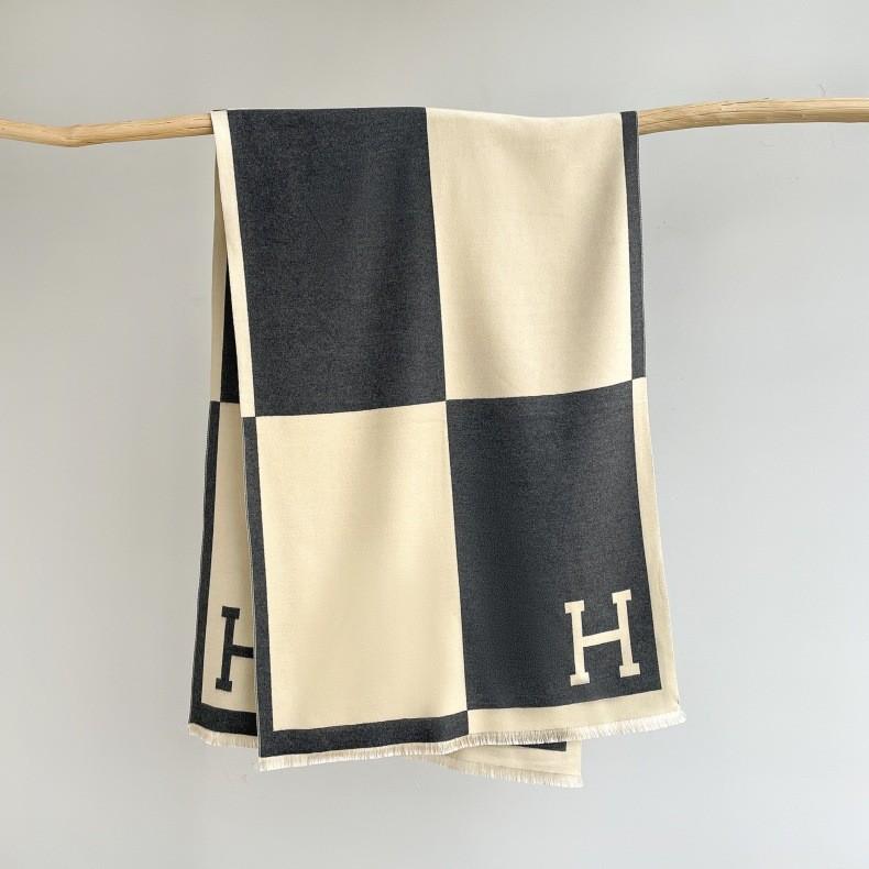 Classic Fashion Letter Thousand Birds Grid Imitation Cashmere Scarf Women's Winter Thickened Double Sided Air Conditioning Shawl Scarf Women's