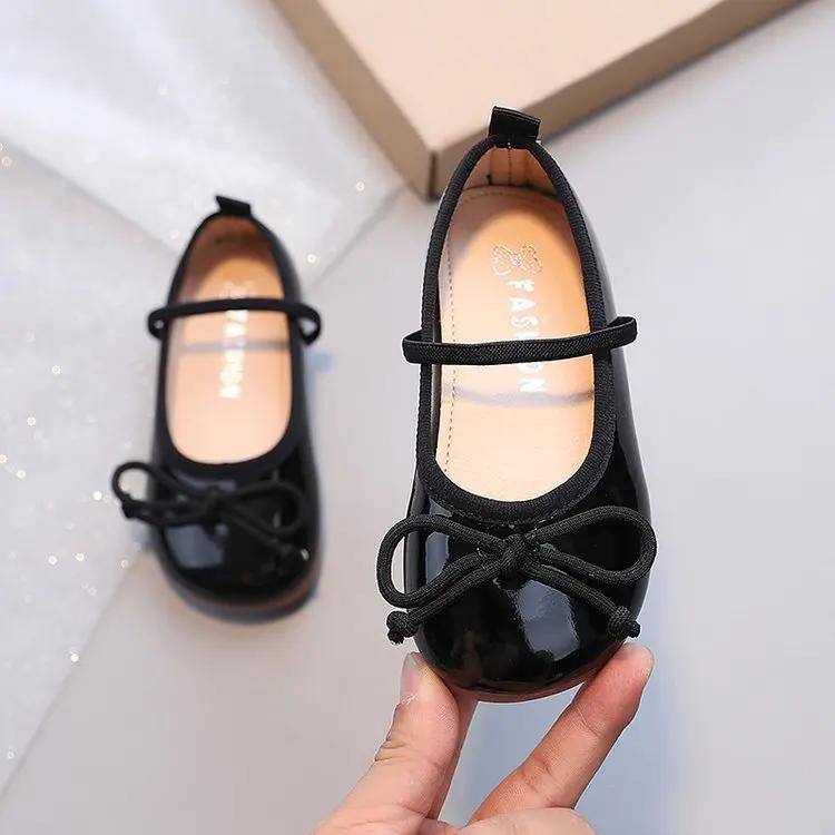 Kids Leather Shoes 2024 Spring/Autumn Girls Flats with Simple Lacing Bow Round Toe Soft Sole Colored Princess Shoes for Show
