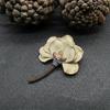 Handmade Flower Brooch Natural Vintage Fabric Brooch Floral Decorative Pin Lightweight Retro Brooch Pin For Gift Shawls Vintage