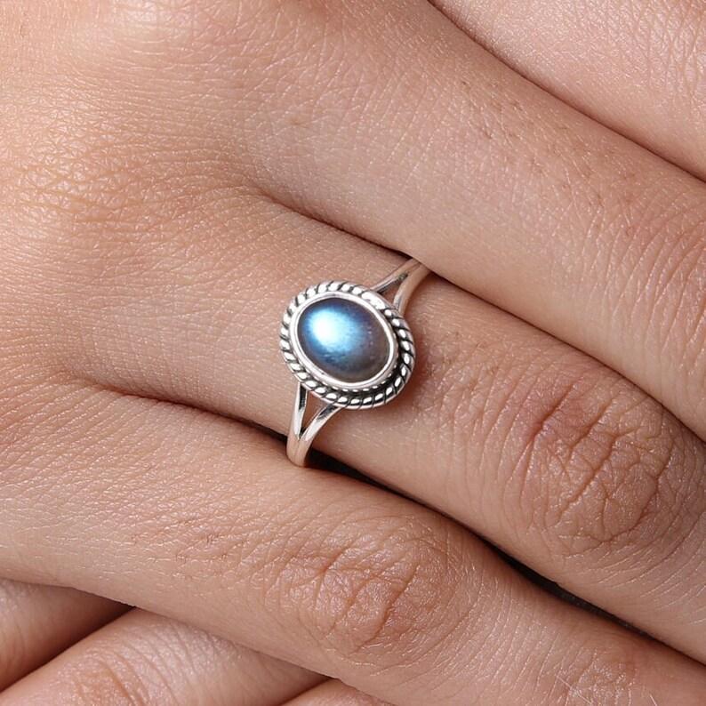 Кольцо с натуральным лабрадором, синим ярким драгоценным камнем, дизайнерское кольцо ручной работы, эффектное кольцо, серебро 925 пробы, кольцо в стиле бохо