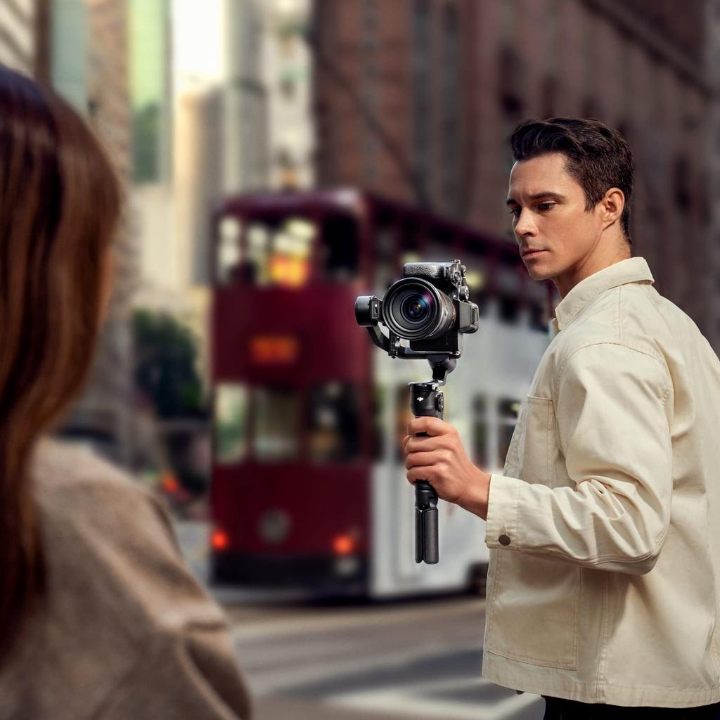 DJI Легкий стабилизатор RS 3 Mini Gimbal Поддержка видеокамеры Подвесная камера Грузоподъемность 2 кг Управление затвором по Bluetooth Встроенная поддержка