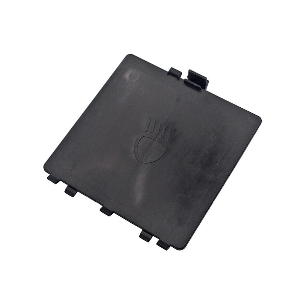 Панель доступа к лампе фары черная для Dodge Dart 13-16 68156815AA