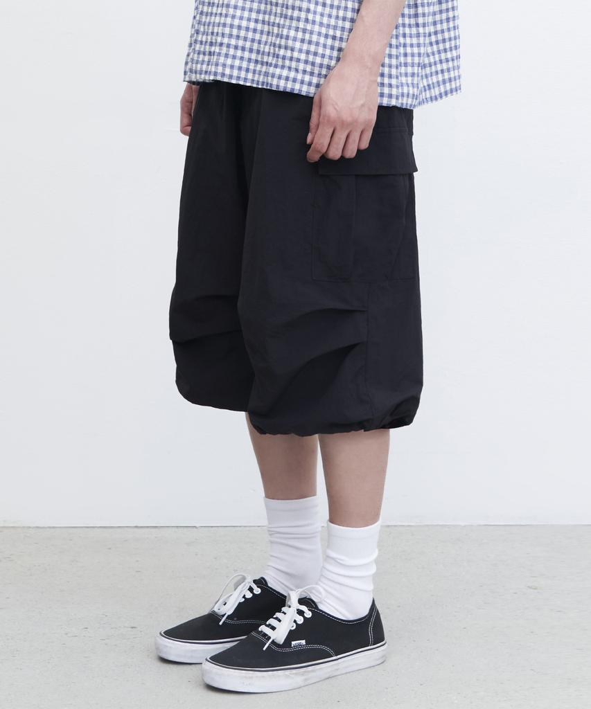 Urban Staff Big Pocket Nylon Bermuda Pants (Black)