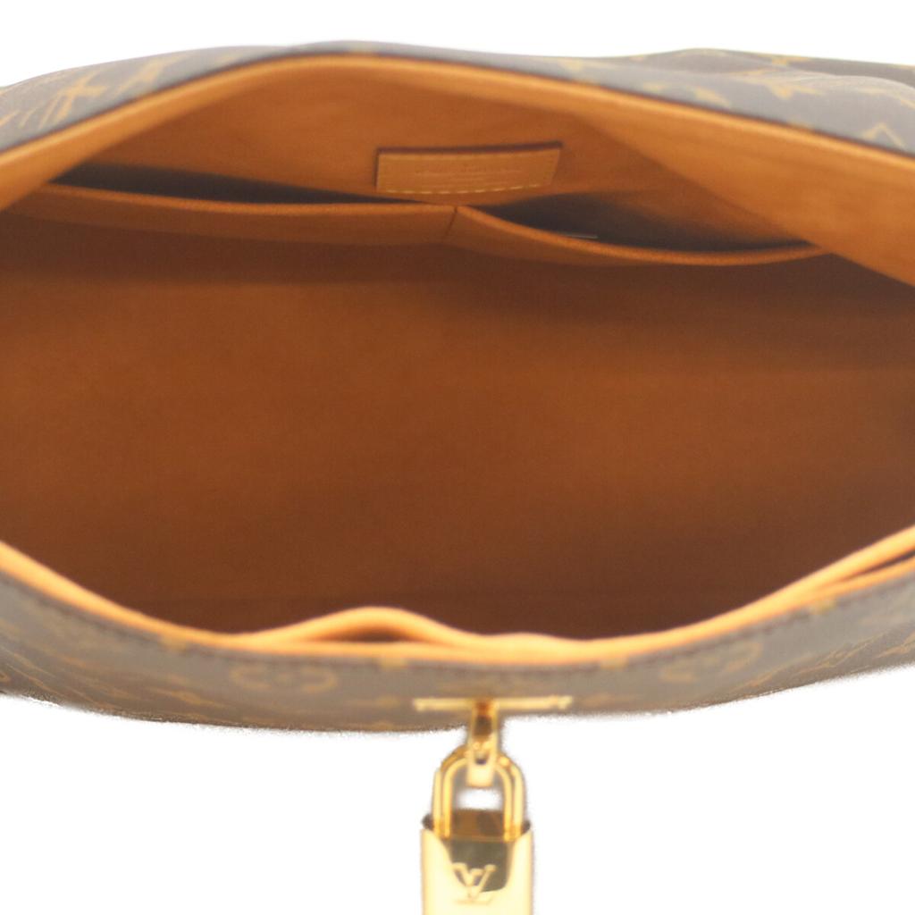 LOUIS VUITTON 2016 M41621 Monogram Gaia One Shoulder Shoulder bag BrownUsed